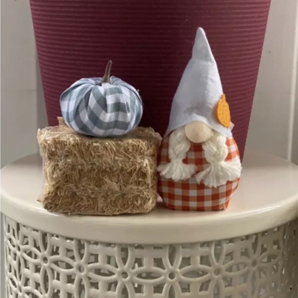Mini Gnome Fall Decor with pumpkin and hay - new